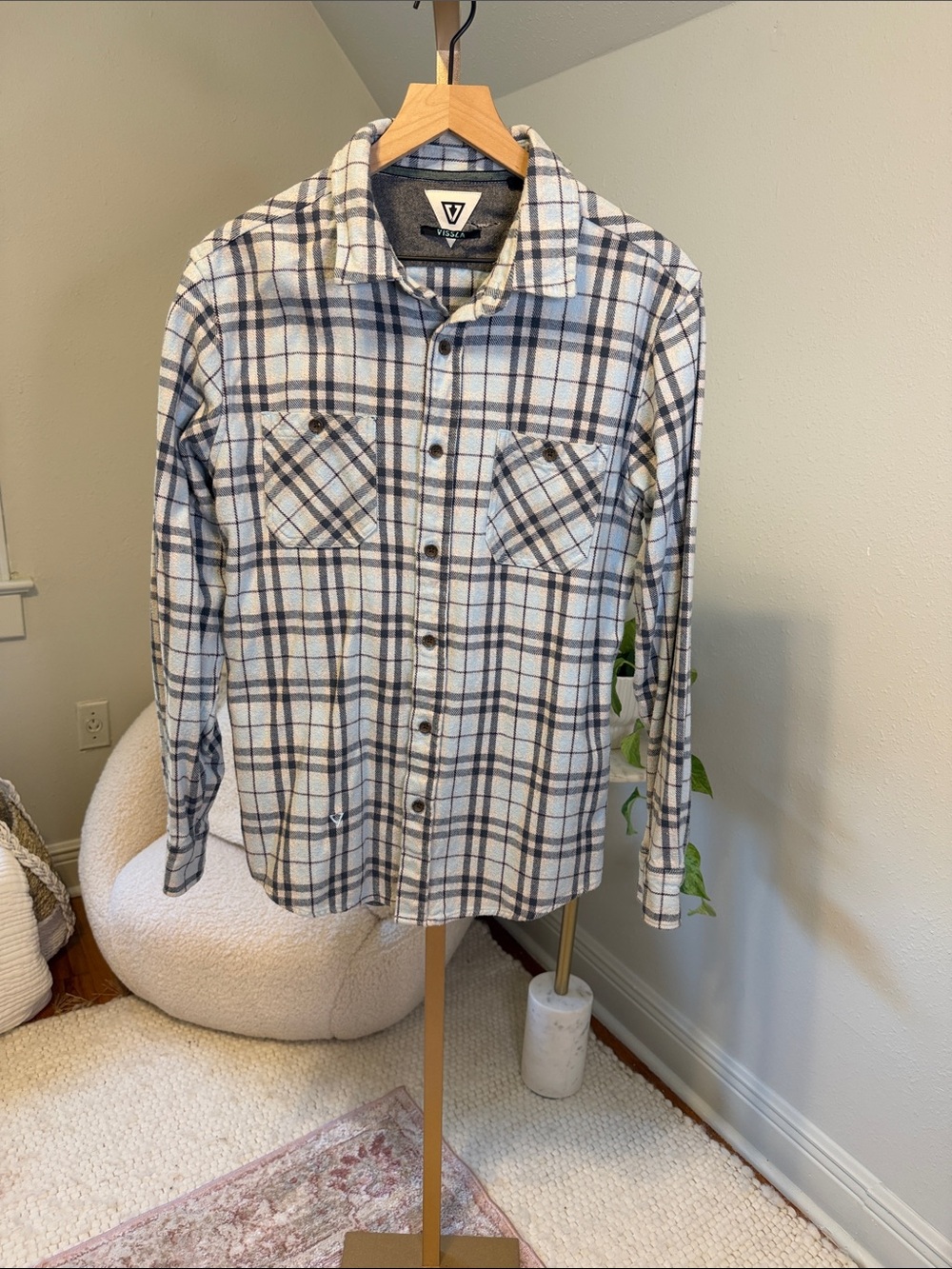 Vissla Men's Light Blue Plaid Button-Up Flannel